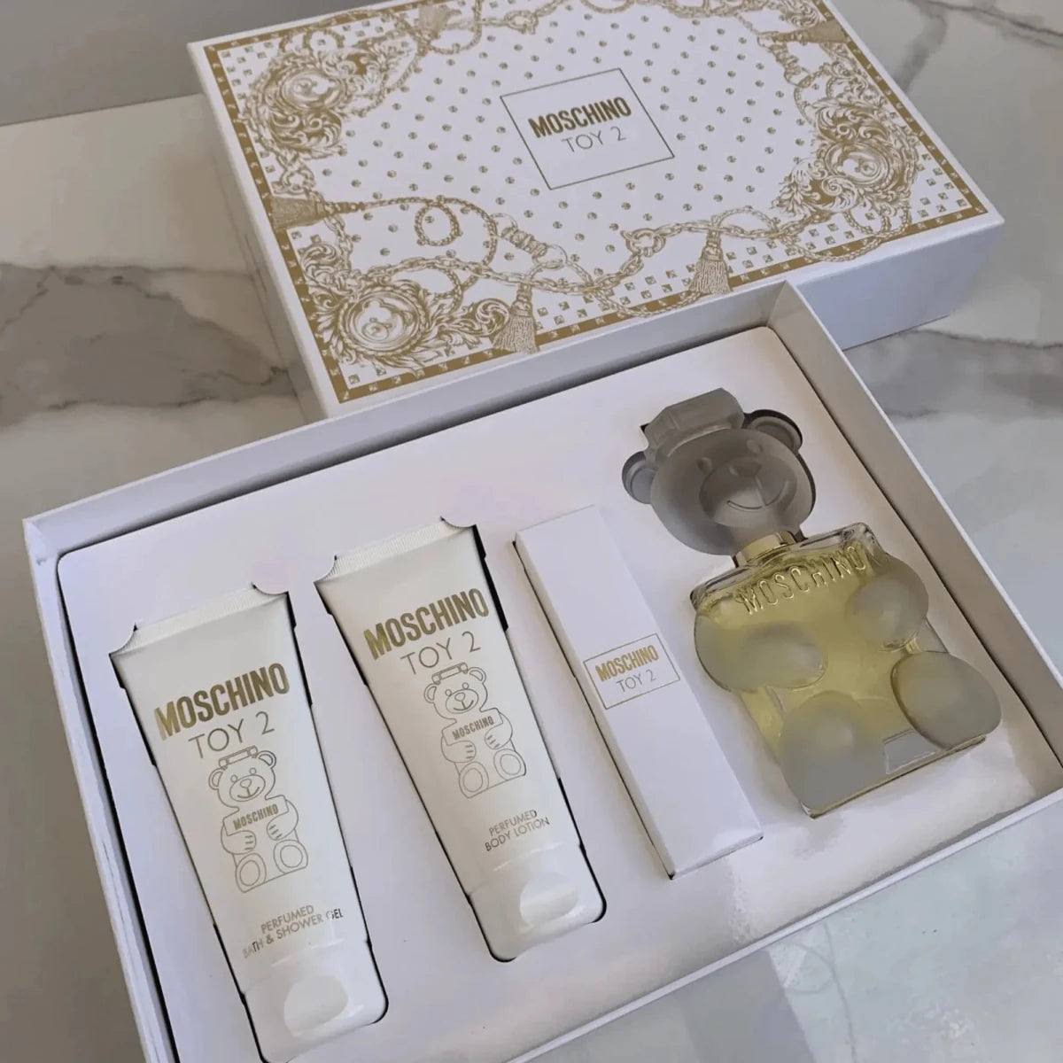 Moschino Toy 2 Gift Set Set 1 8011003893775
