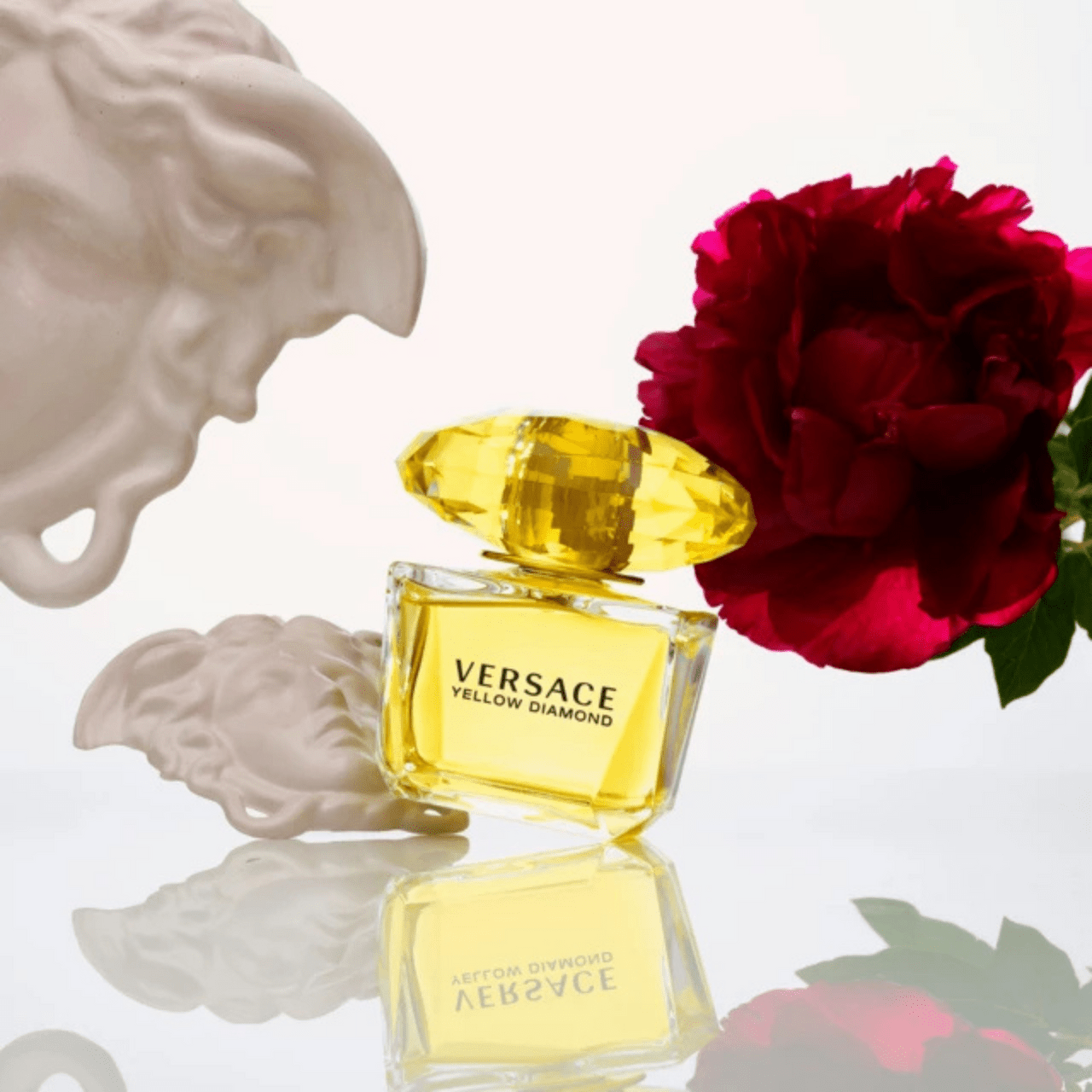 Versace Yellow Diamond Fragrance 1.0 oz 8011003804542